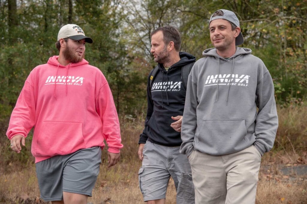 Top 10 Disc Golf Gifts: Innova Burst Disc Golf Hoodie: Pink