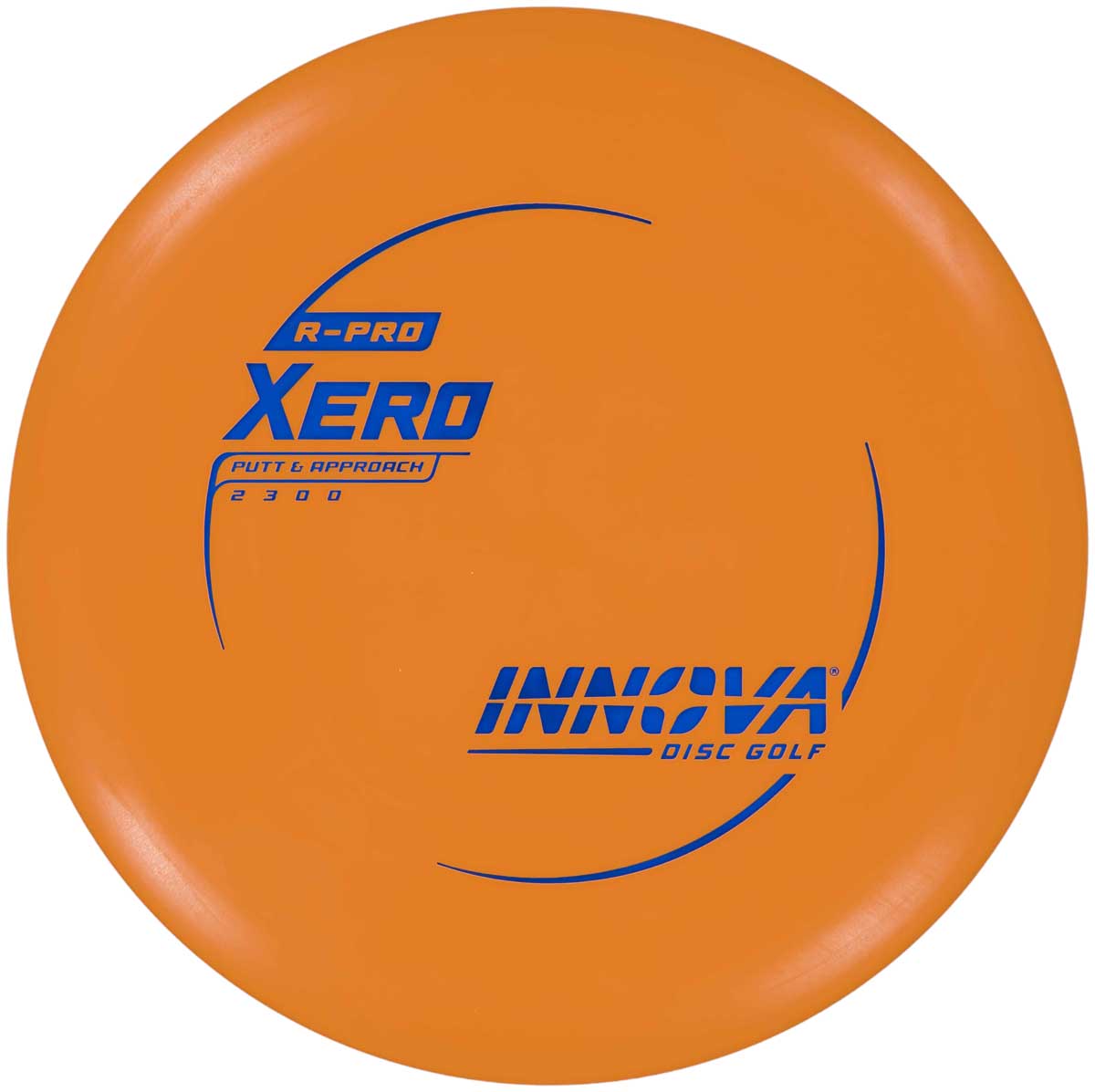 Disc golf putting. Innova R-Pro Xero